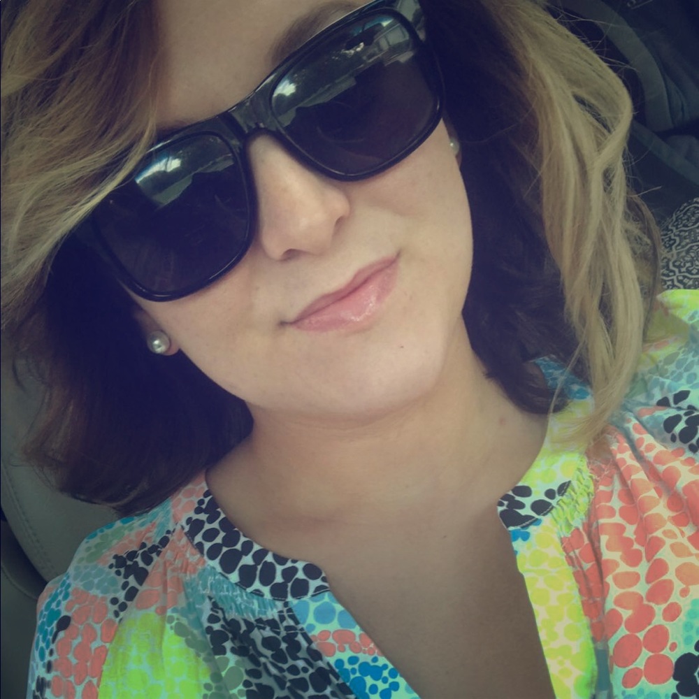 Meet your Posher, Kimberly